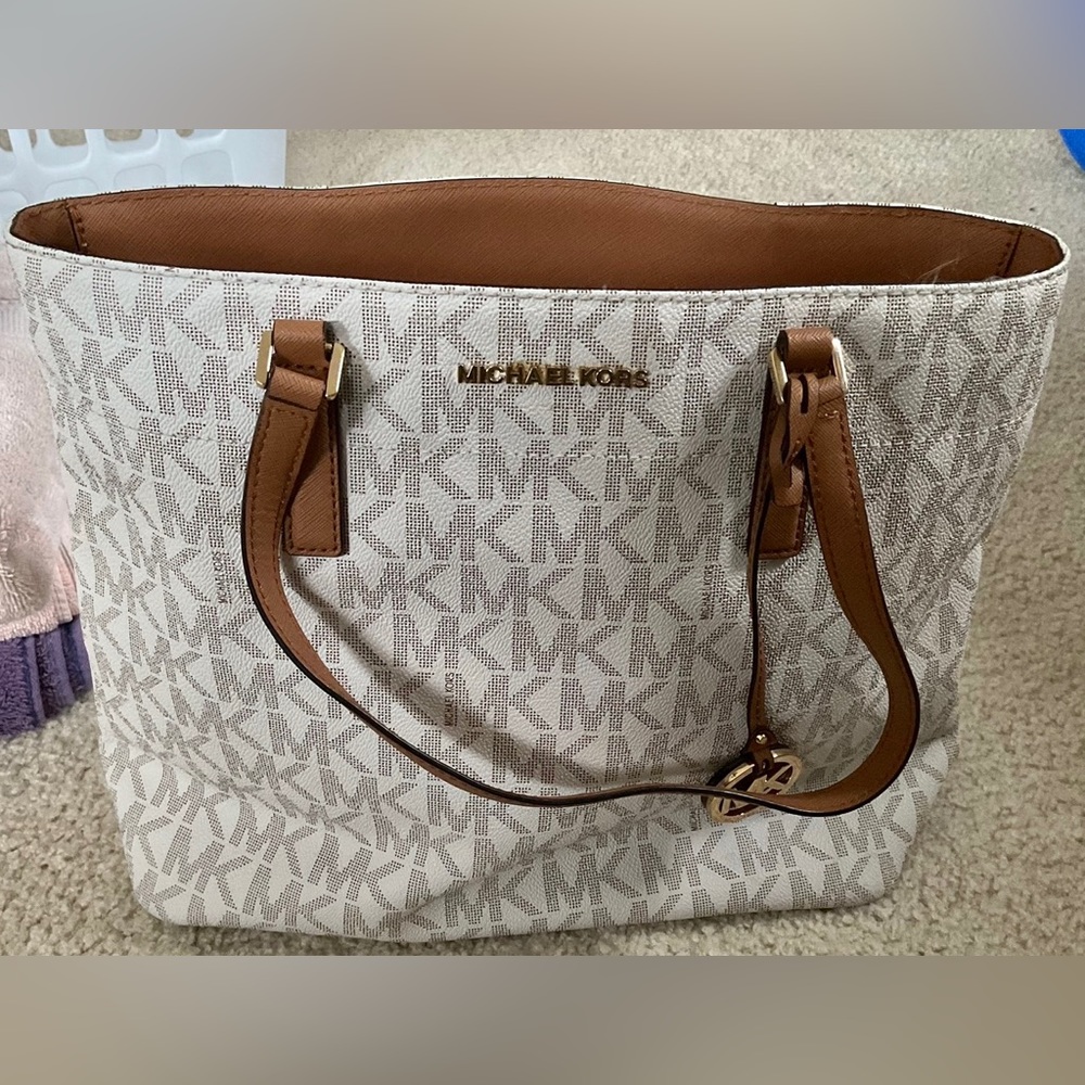 Michael Kors medium tote